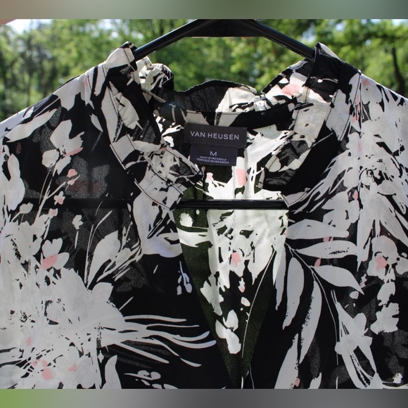 Van Heusen Medium Tank Top - Picture 4 of 6